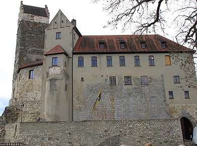aber auch Burg Katzenstein bei Dischingen