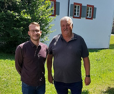Erster Bürgermeister Simon Göttfert und Herbert Wenninger